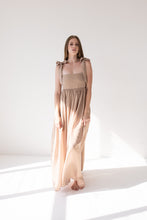 Load image into Gallery viewer, THE ROSE